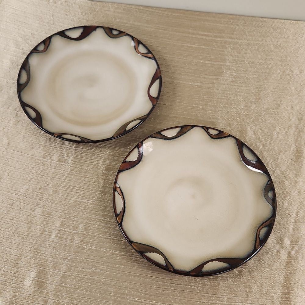 Pier 1 Imports Wave Salad Plate 8 3/8" Plate Set of 2